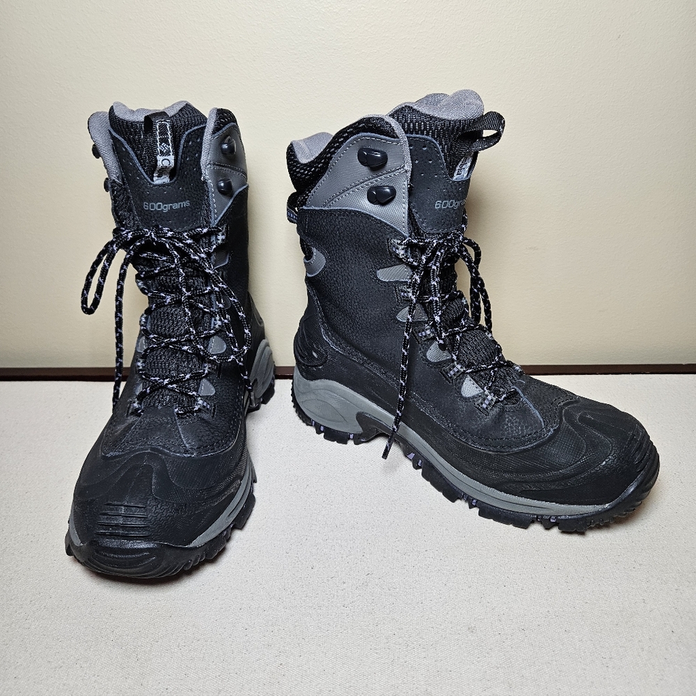 Columbia Bugaboot 600g Insulated Winter Boots Women’s 7.5 Black Waterproof EUC
